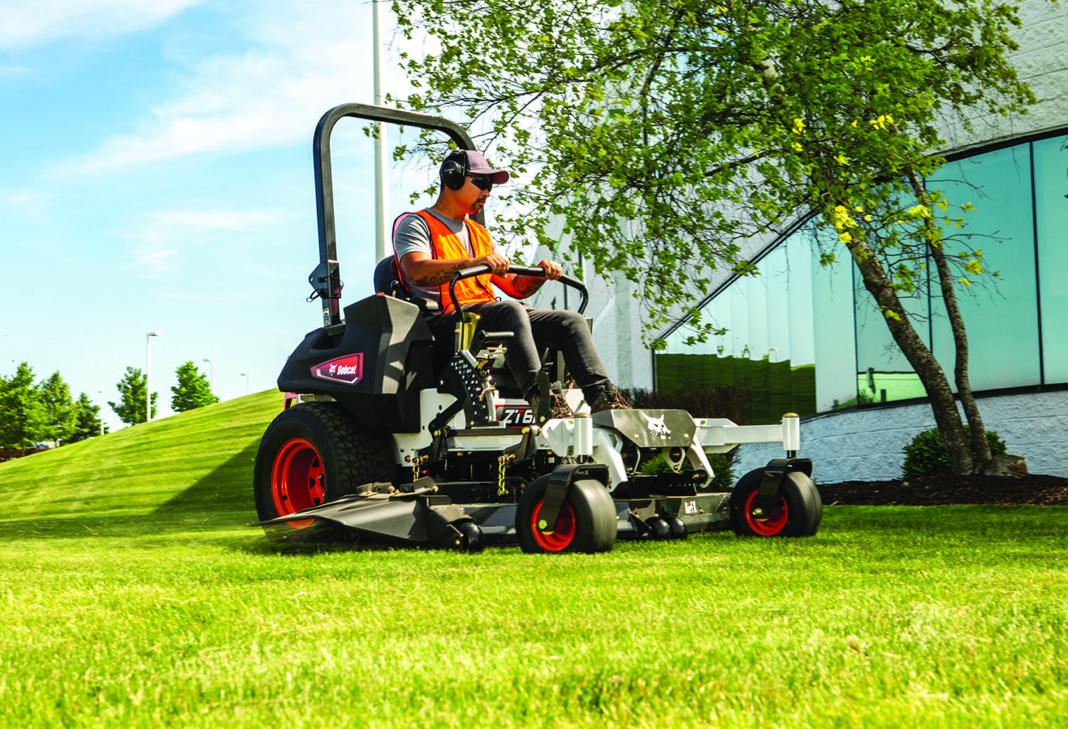 Bobcat Lawnmowers zt6100