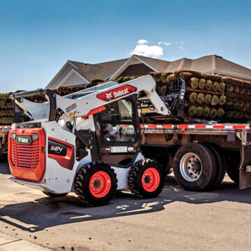 Bobcat SkidSteer s64